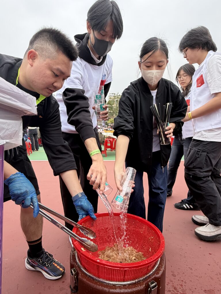 仲即場隔渣!(香港青年協會)